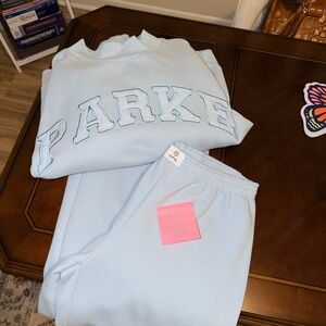 Parke Tonal Ice Women's Sweatshirt and Pants Set